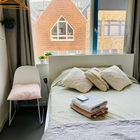 Canal House - Accommodatie bij particulieren Alkmaar