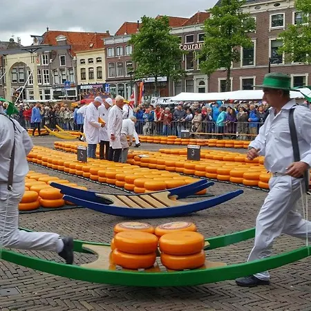 Canal House - * Alkmaar