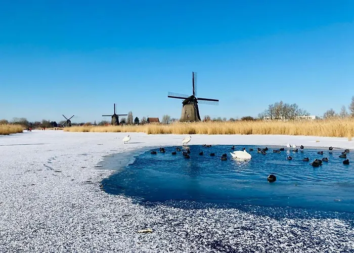 Pansiyon Canal House - *