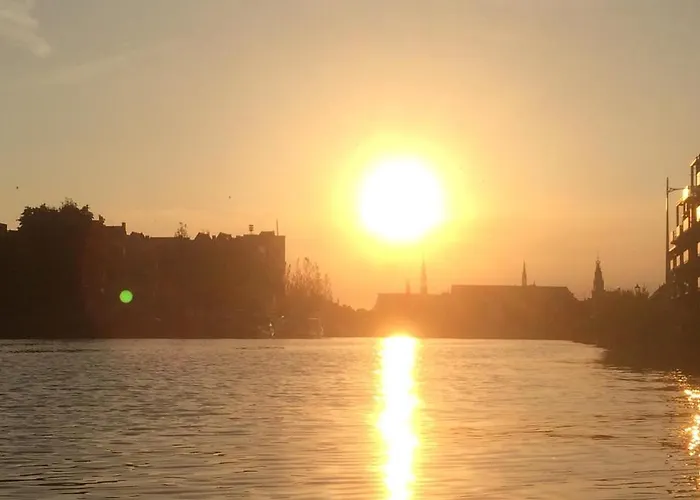 Canal House - * Алкмар