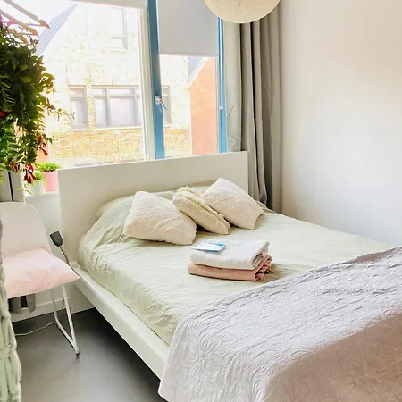 홈스테이 Canal House -