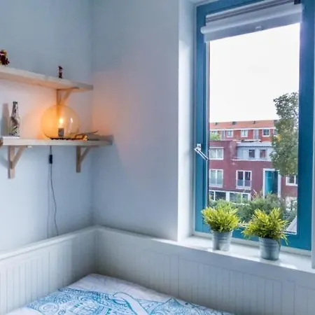 홈스테이 Canal House - *